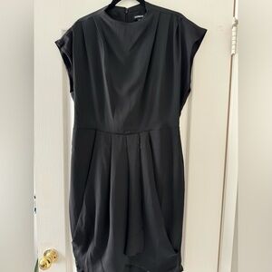 Black cocktail dress - Express